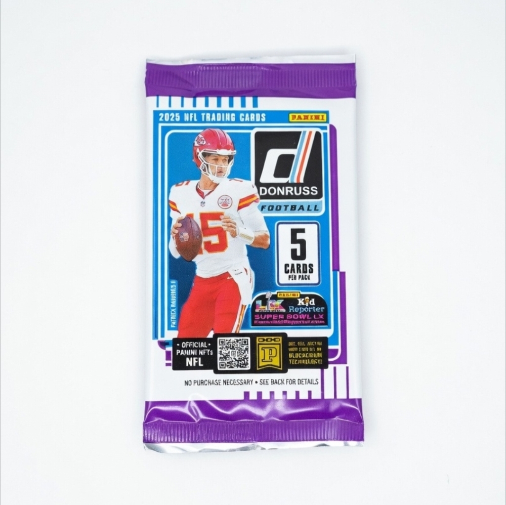 2025 NFL Panini DonrussvFootball Trading Cards Pack Bag 🏈 5 Cards 🔥 SEALED